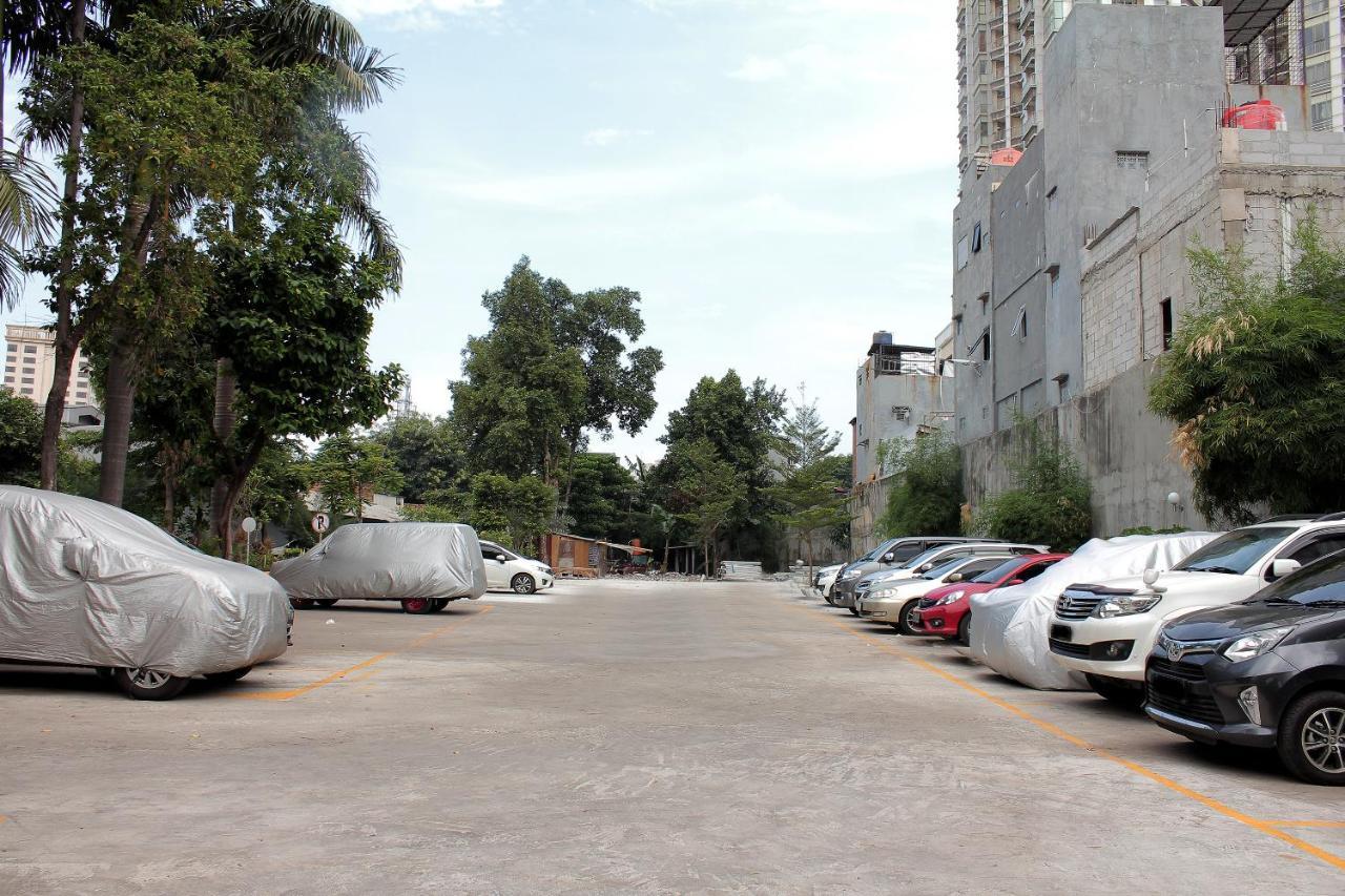Oyo 222 M@Jayakarta Hotel Buitenkant foto