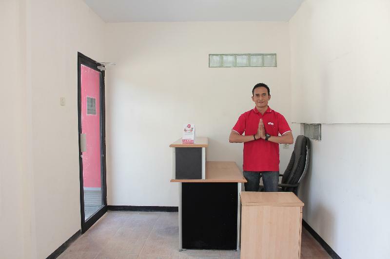 Oyo 222 M@Jayakarta Hotel Buitenkant foto